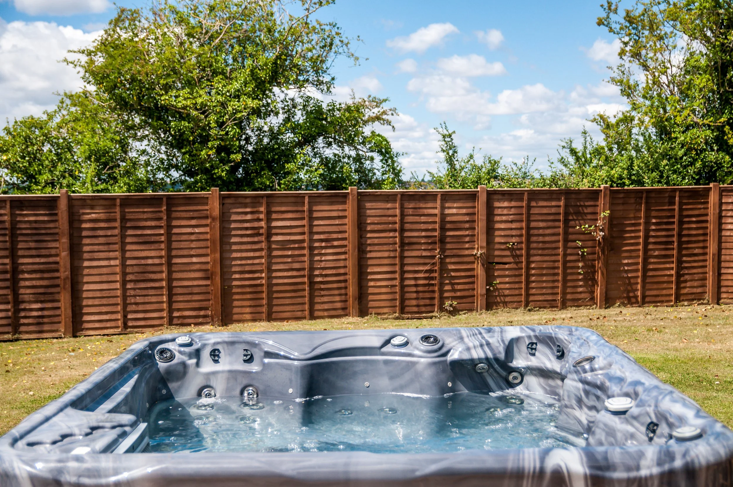 Homeapple Lodge Hot Tub